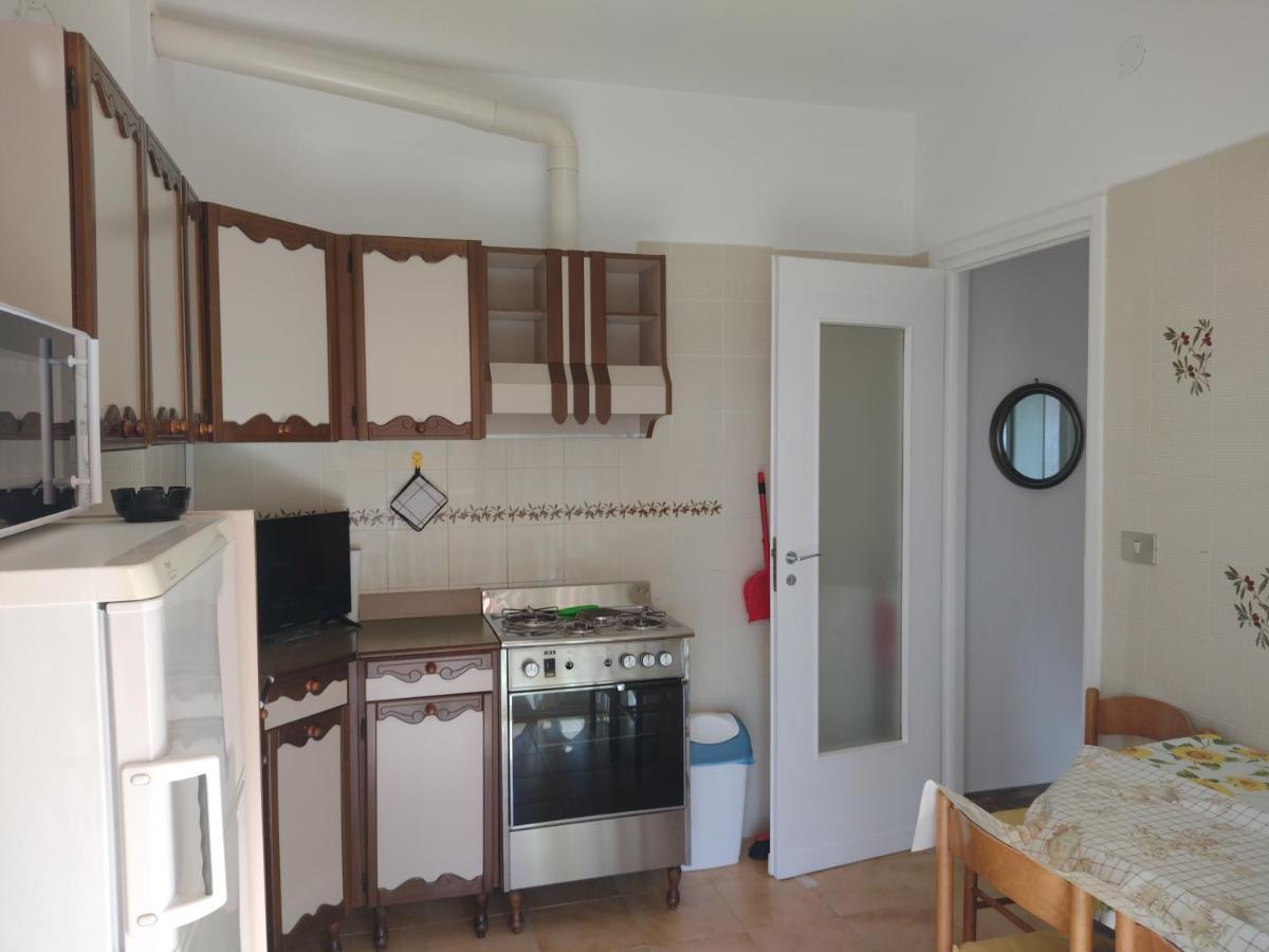 Casa Fronte Mare Apartment Ventimiglia Ngoại thất bức ảnh
