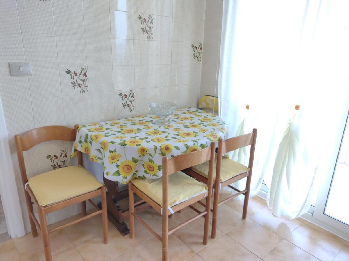 Casa Fronte Mare Apartment Ventimiglia Ngoại thất bức ảnh